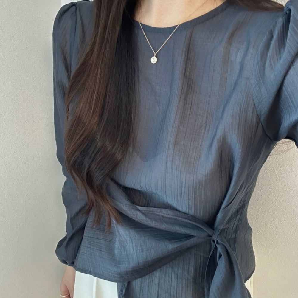 ラウンドネックアシメシアートップス