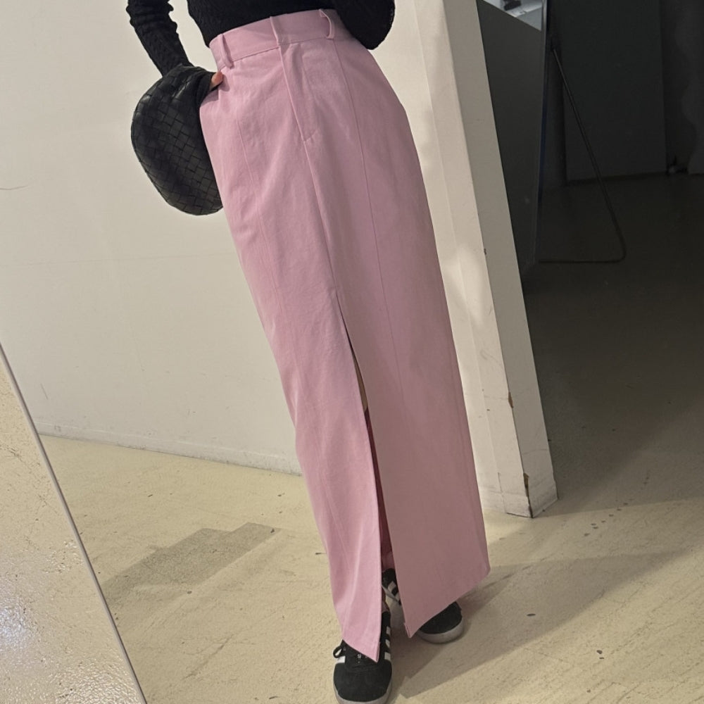 深スリット入りハイウエストスカート