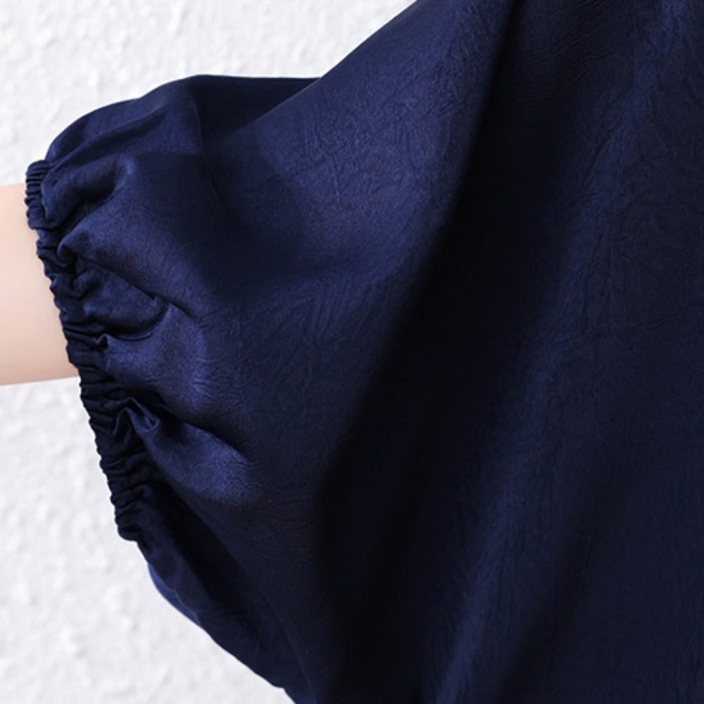 Vネックドルマントップス