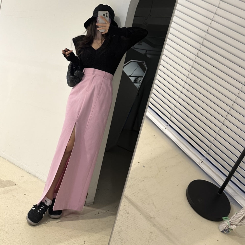 深スリット入りハイウエストスカート