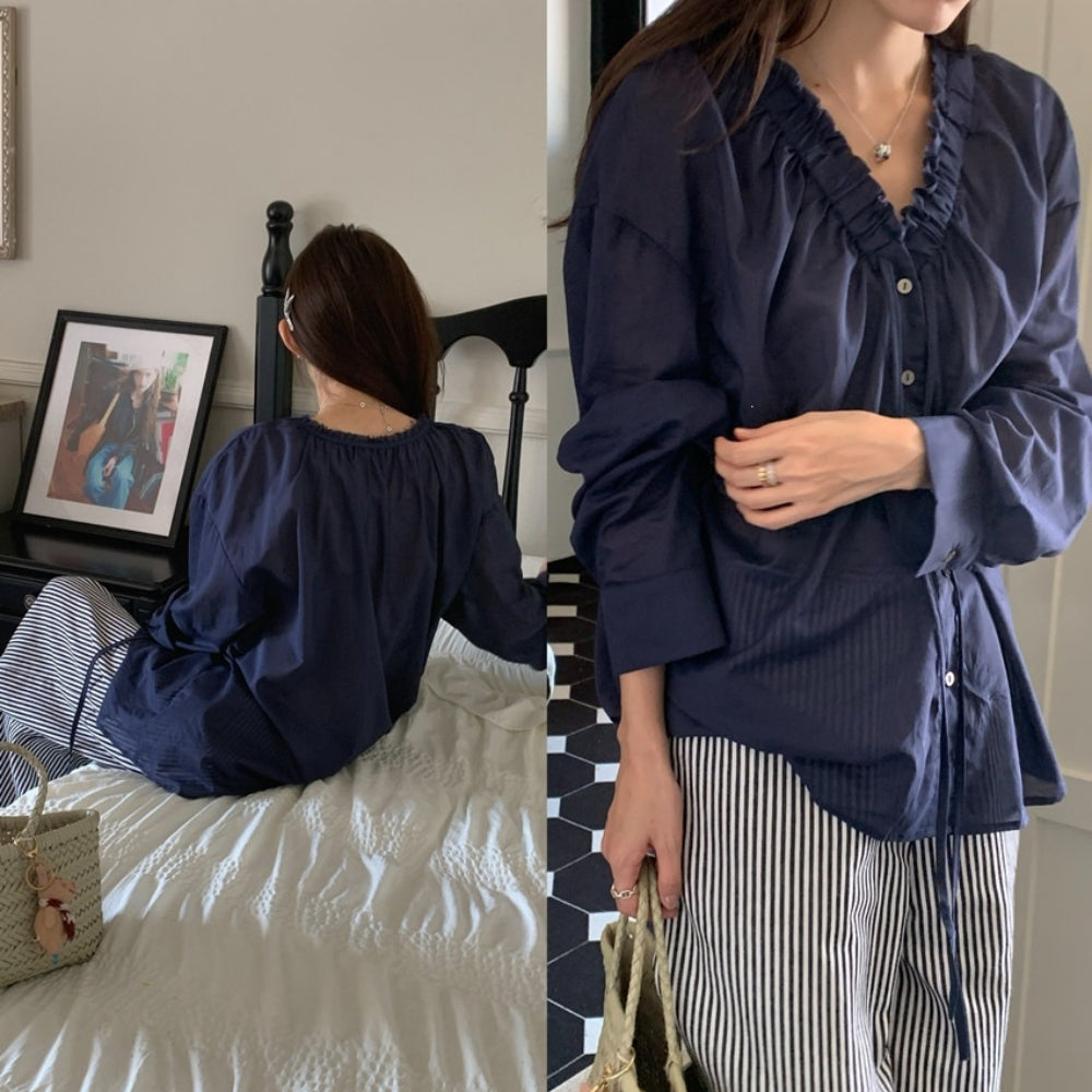 フロントギャザーVネックシアーブラウス