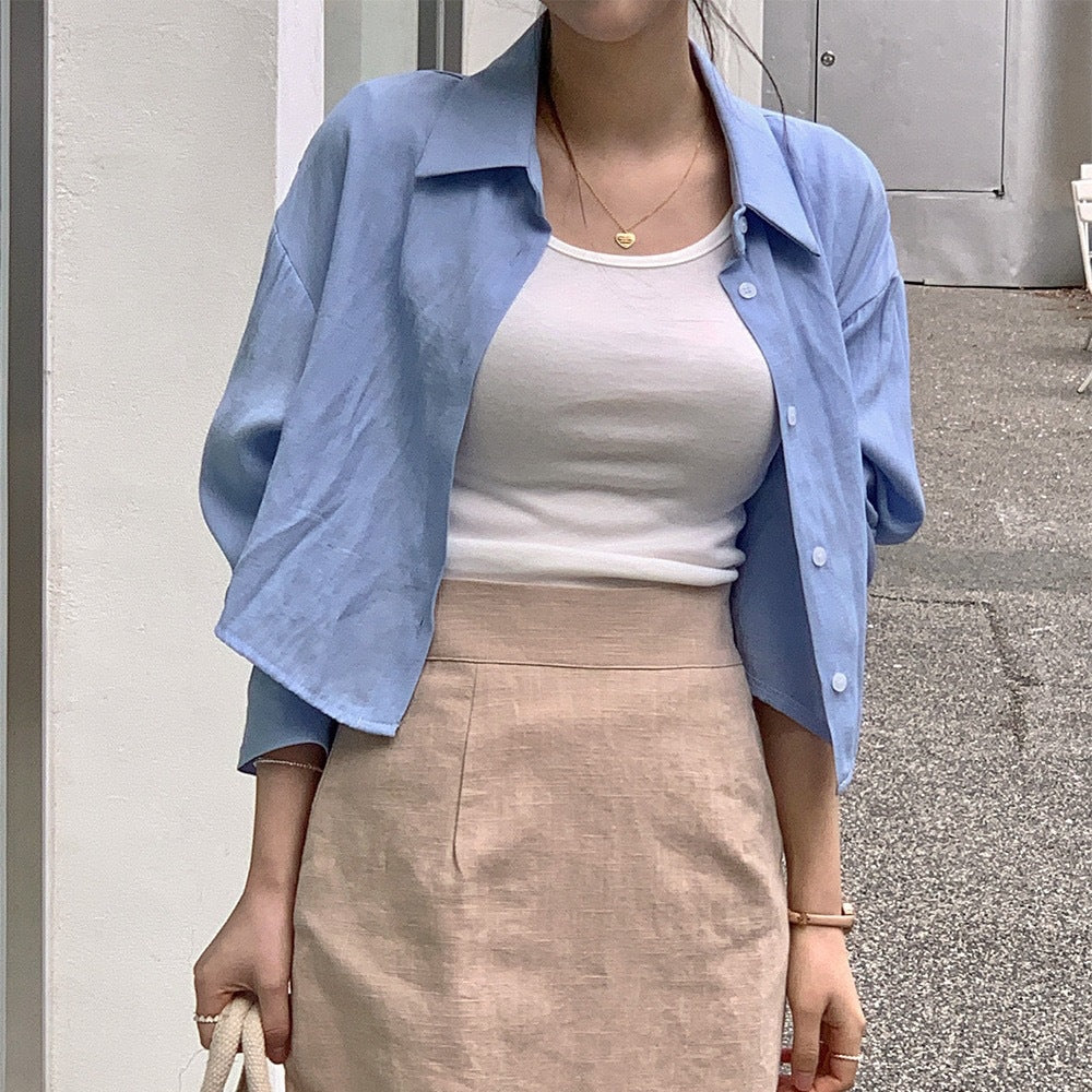 バックスリットクロップドシャツ