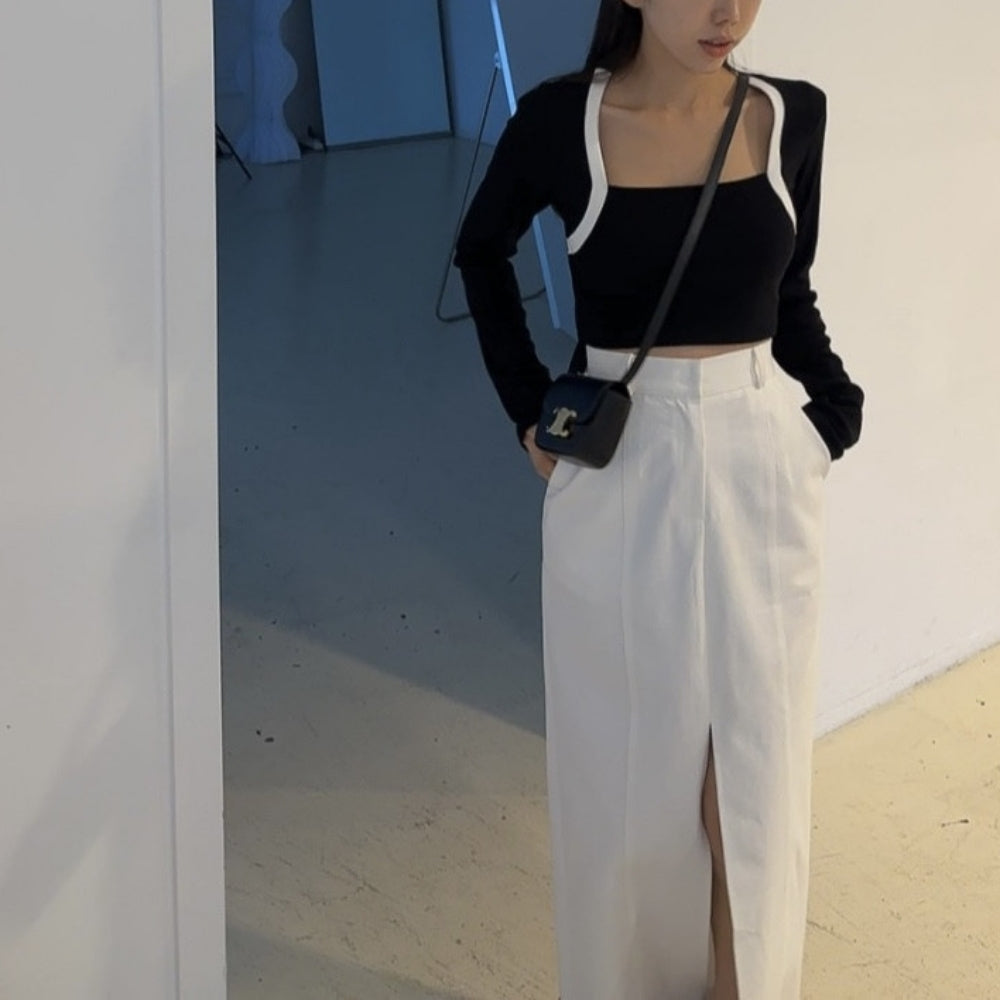 深スリット入りハイウエストスカート