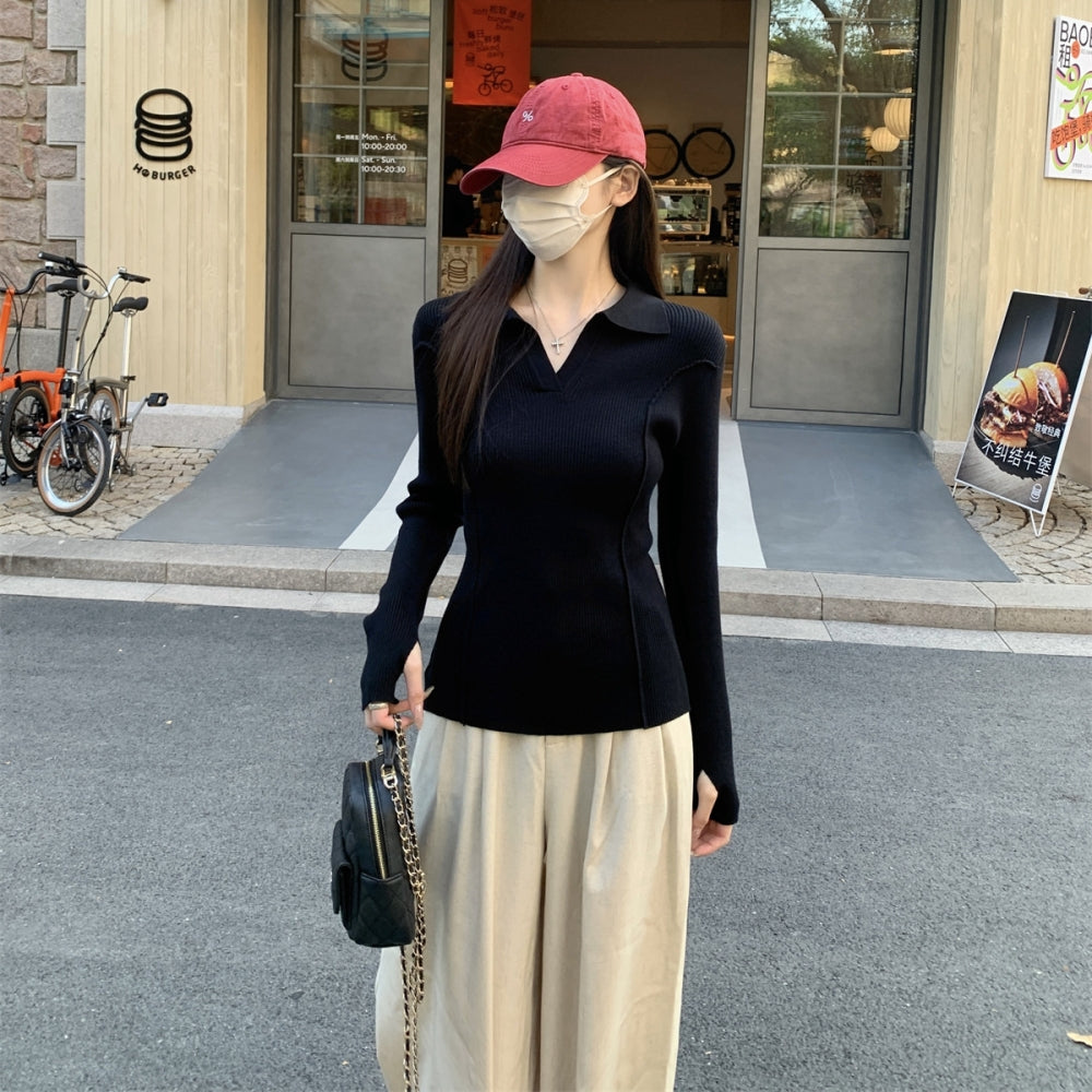 襟付きスリットネックニットトップス