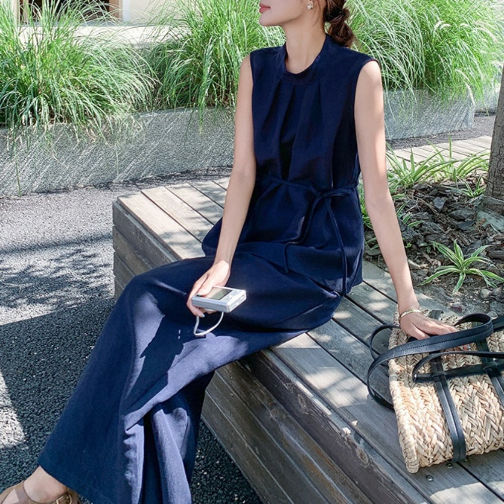 スタンドカラーノースリーブ・ワイドパンツセットアップ
