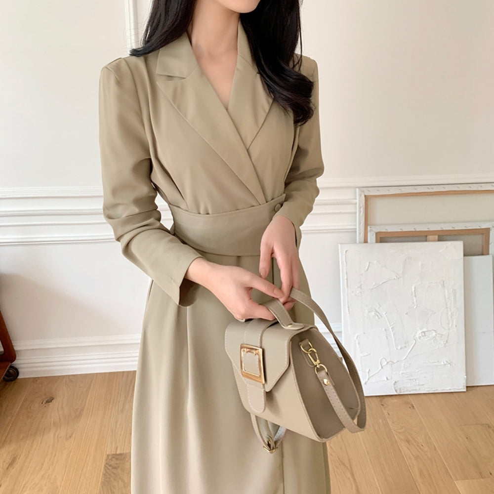 ラペル付きスーツドレスワンピース