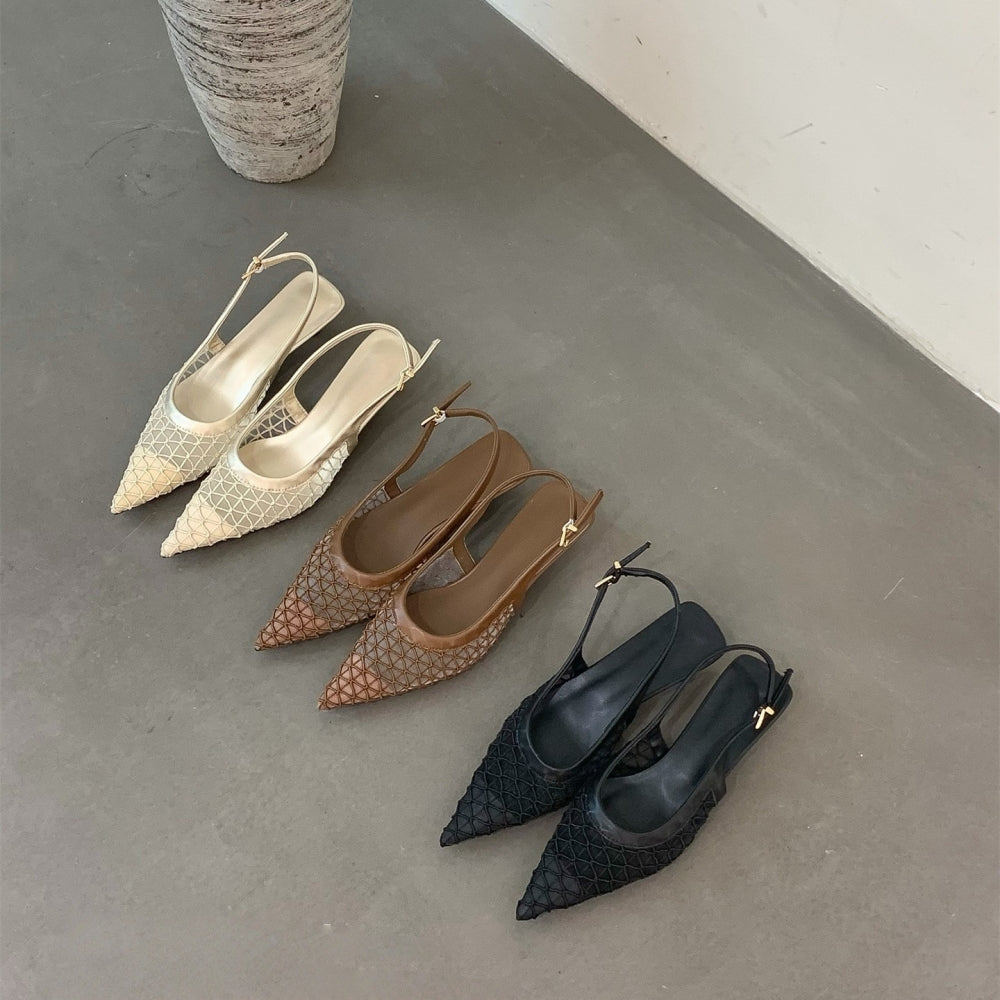 キトゥンヒールバックストラップメッシュパンプス