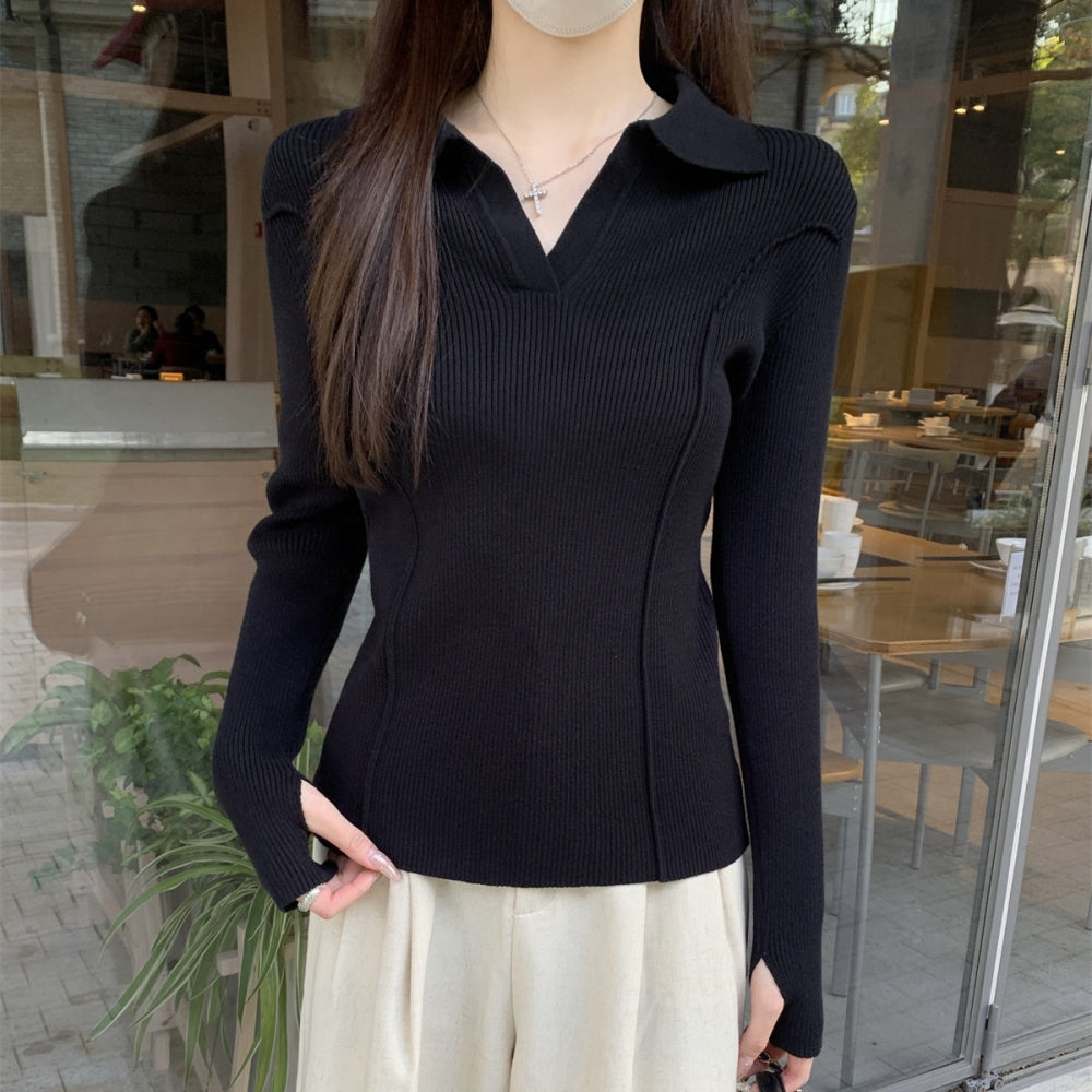 襟付きスリットネックニットトップス