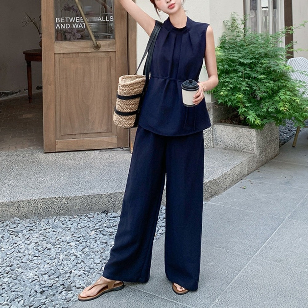 スタンドカラーノースリーブ・ワイドパンツセットアップ