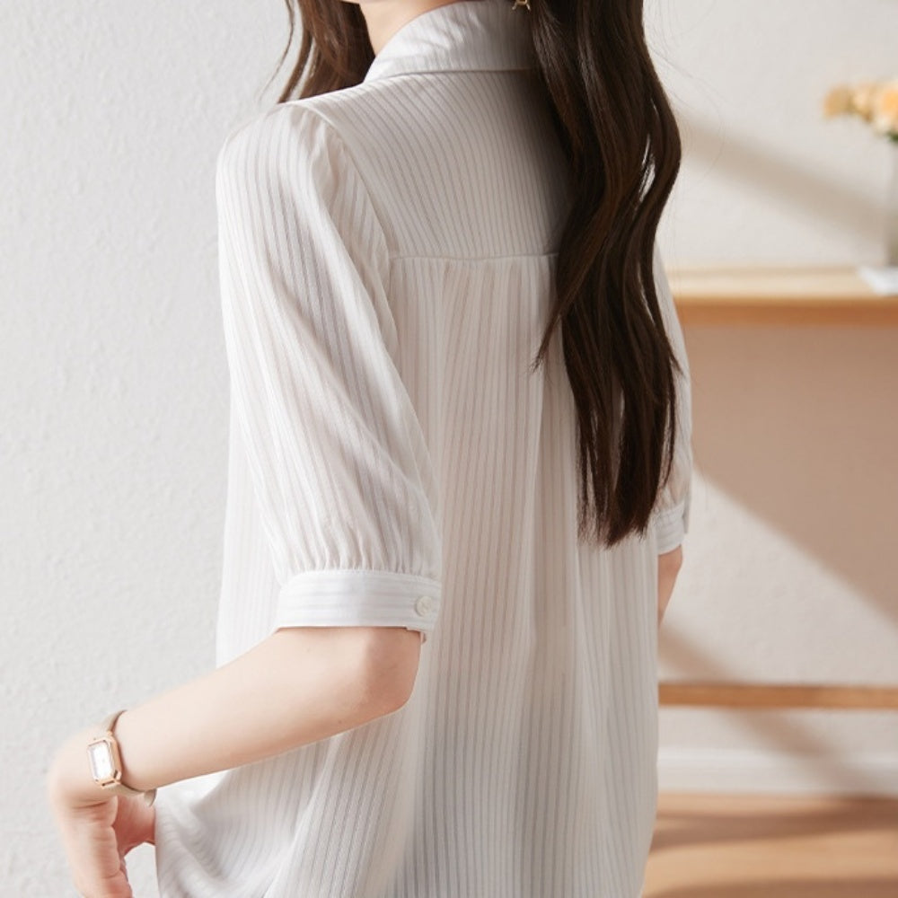 スキッパー襟シフォンブラウス