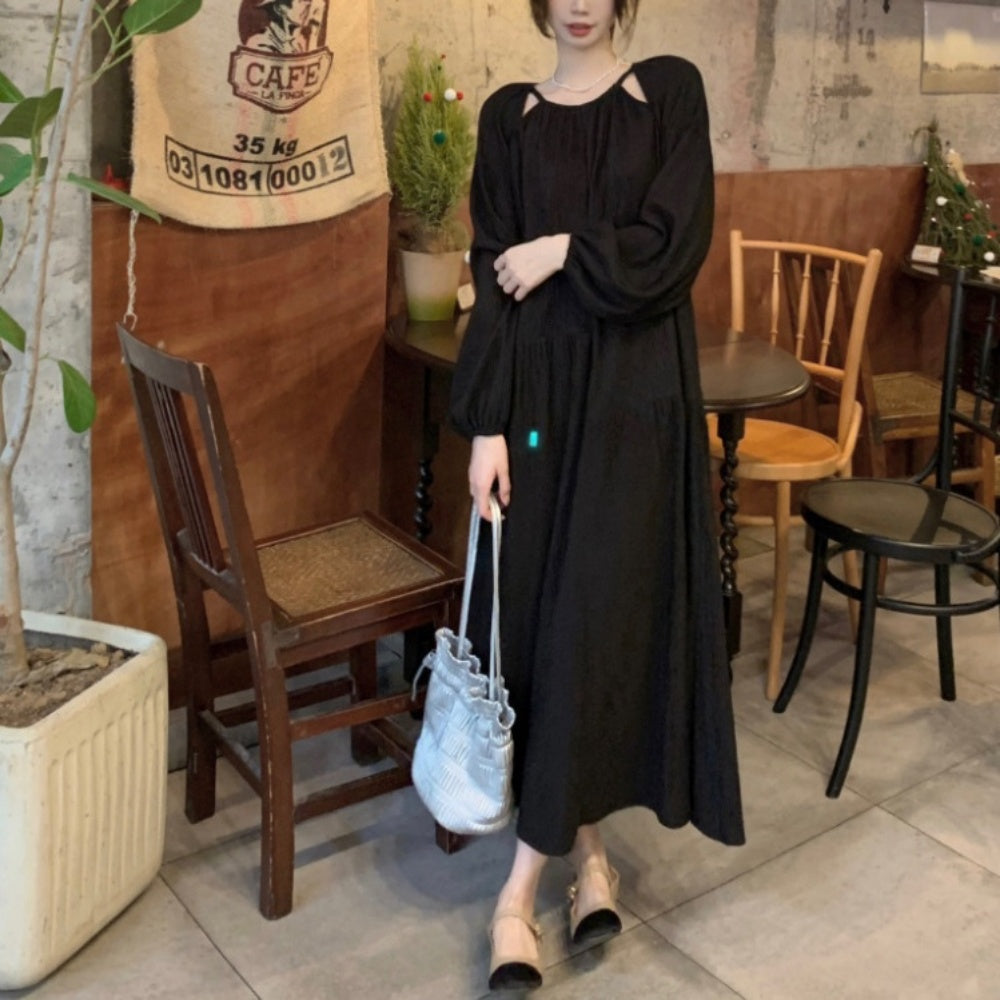 プリーツ加工長袖ワンピース