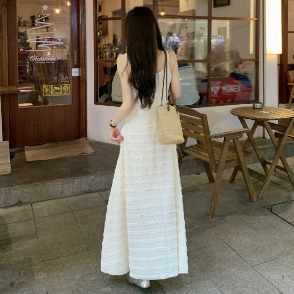 Vネックキャミソールワンピース