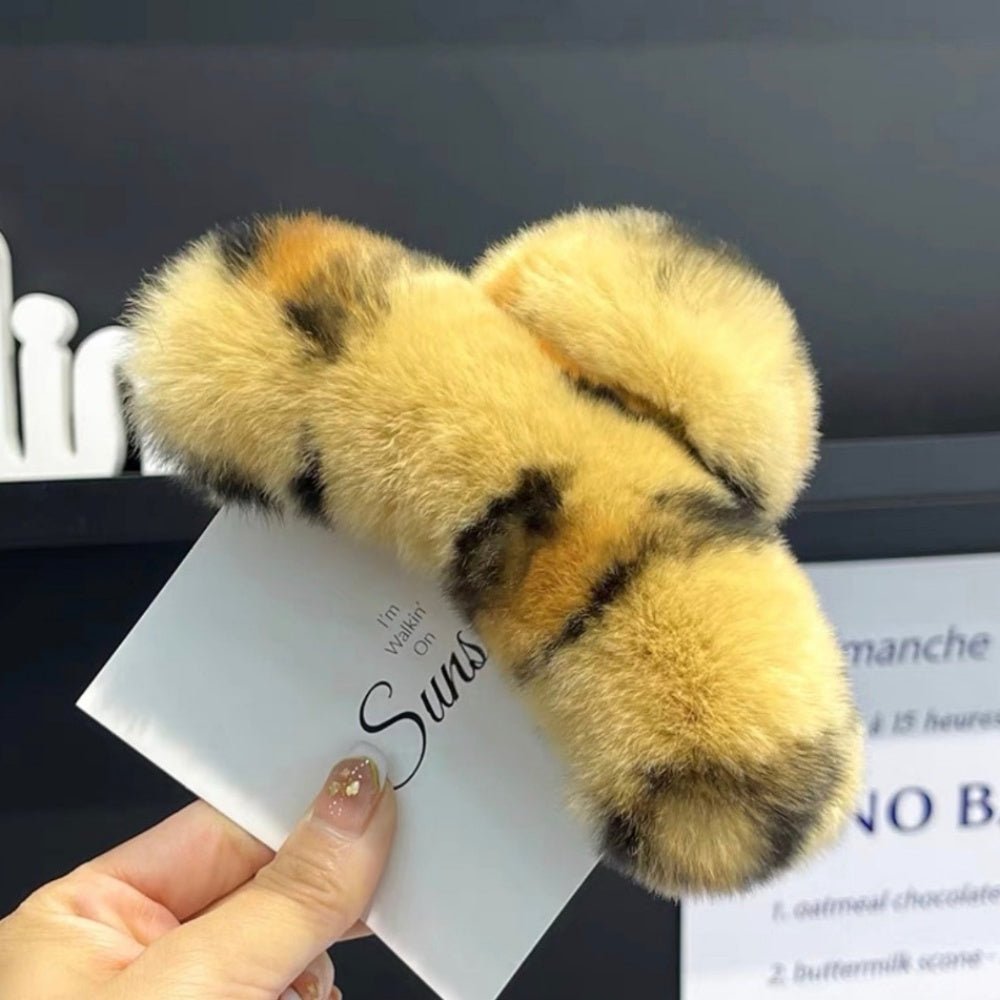 ファーヘアクリップ|オフィスカジュアル レディース 通販【ミレジェネ】