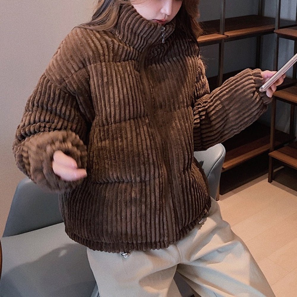 オフィスカジュアル 冬 コーデュロイダウンジャケット ミレジェネ