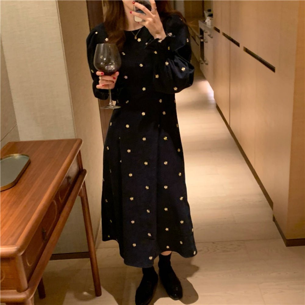 オフィスカジュアル 秋 花柄ワンピース ミレジェネ