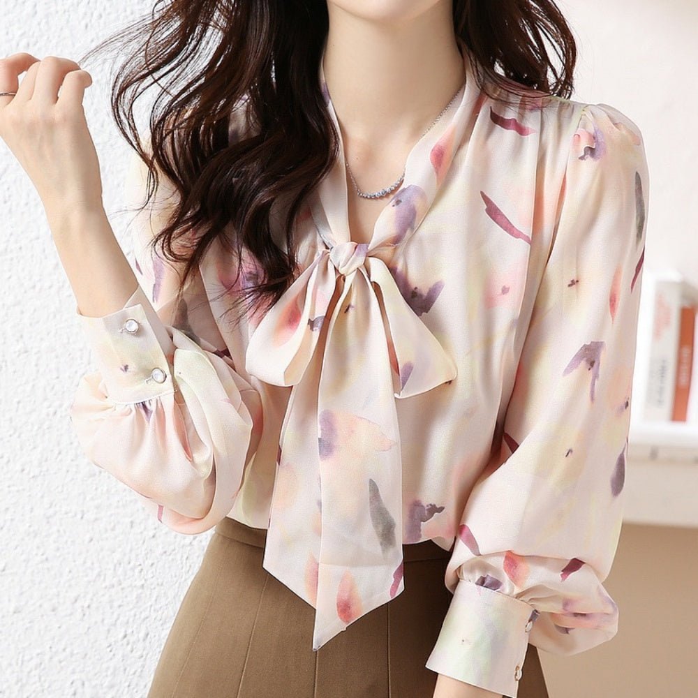 水彩花柄リボンブラウス|オフィスカジュアル レディース 通販【ミレジェネ】