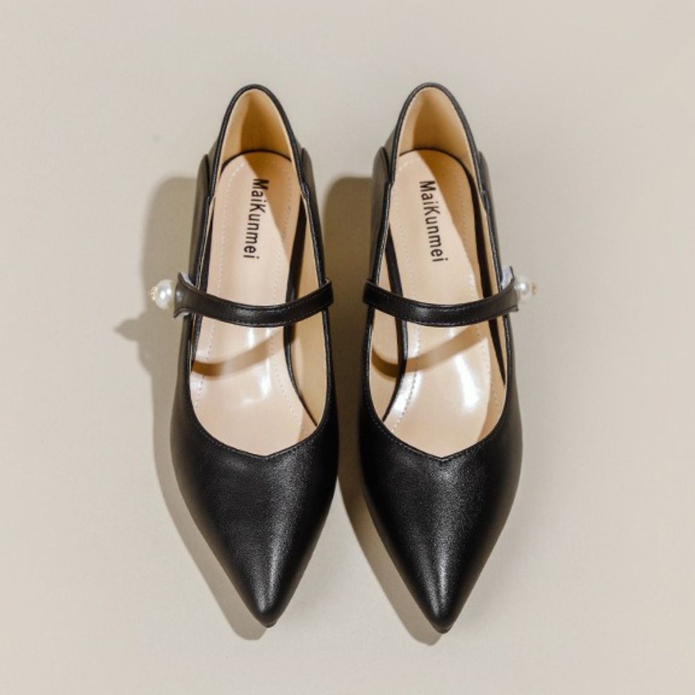 パール付きポインテッドトゥストラップパンプス|オフィスカジュアル レディース 通販【ミレジェネ】