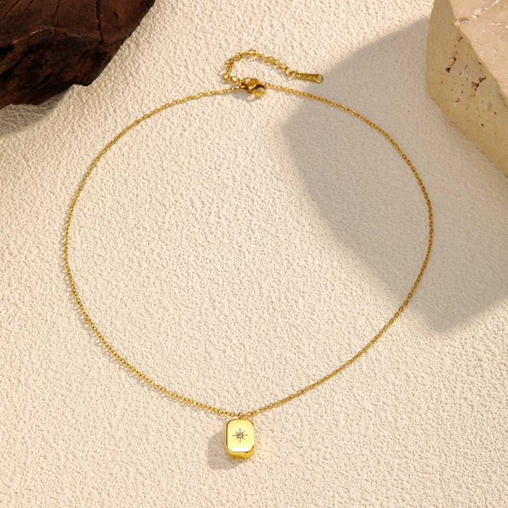 メタルペンダントトップネックレス|オフィスカジュアル レディース 通販【ミレジェネ】