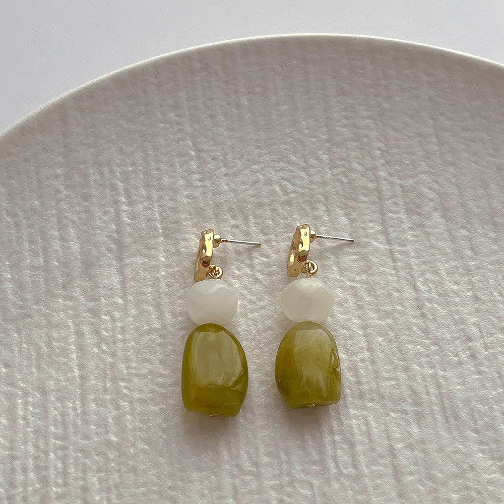 ニュアンスストーン風ピアス|オフィスカジュアル レディース 通販【ミレジェネ】