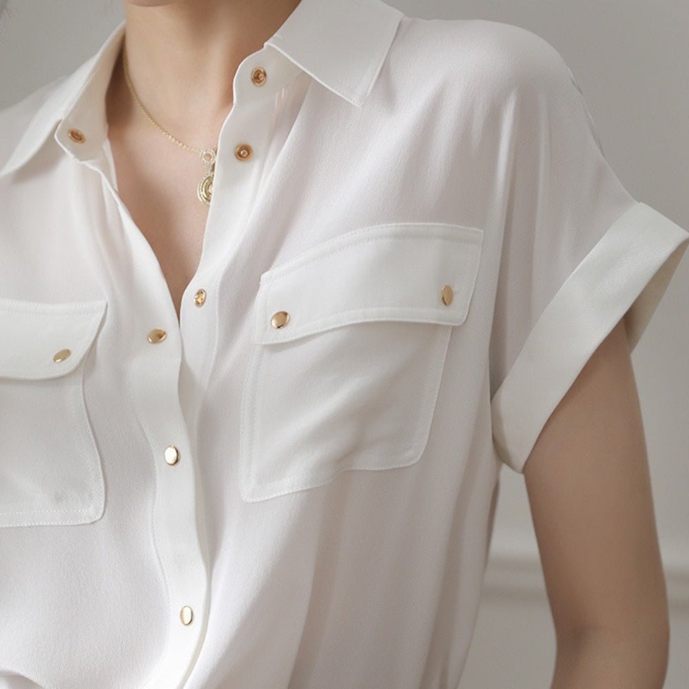 ゴールドスナップレギュラーカラーシャツ|オフィスカジュアル レディース 通販【ミレジェネ】