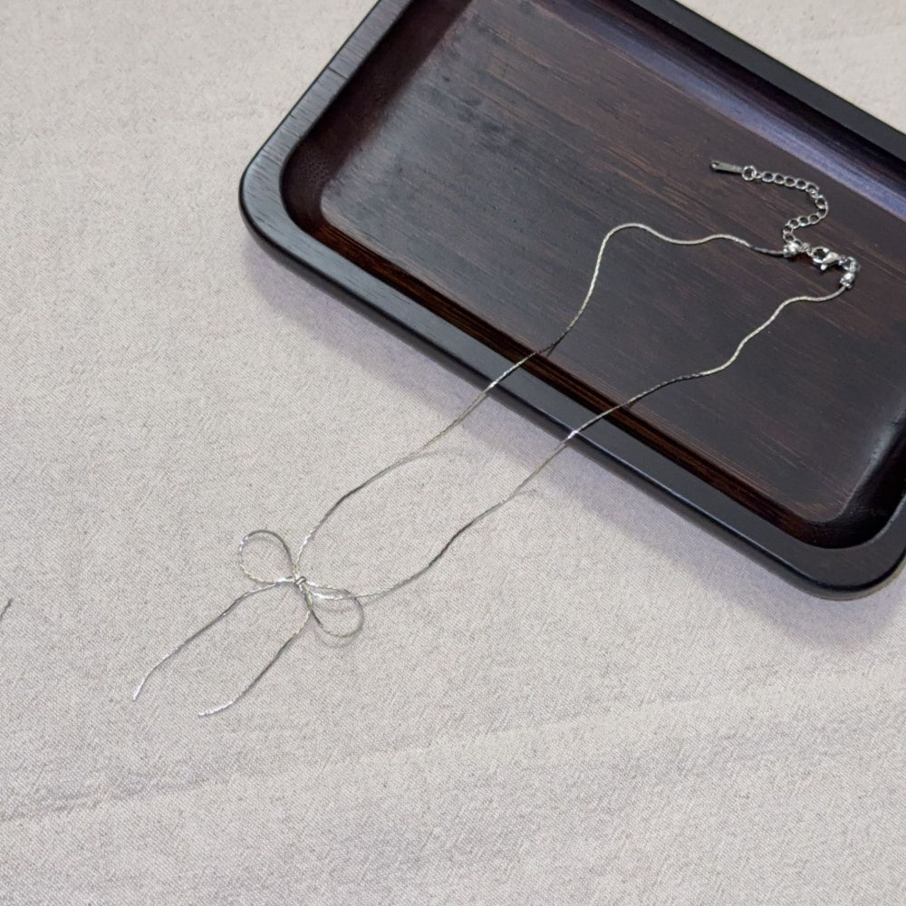 ナローリボンネックレス|オフィスカジュアル レディース 通販【ミレジェネ】