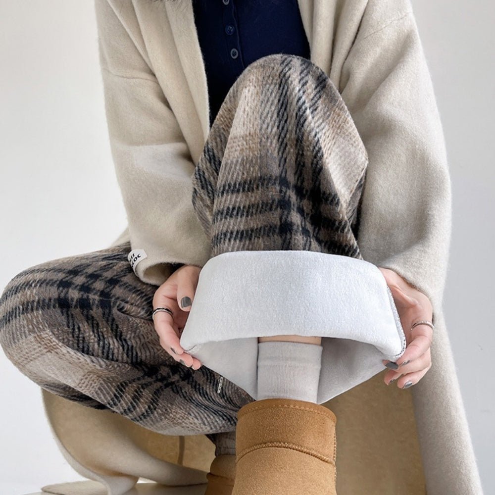 裏ボアチェックストレートパンツ|オフィスカジュアル レディース 通販【ミレジェネ】