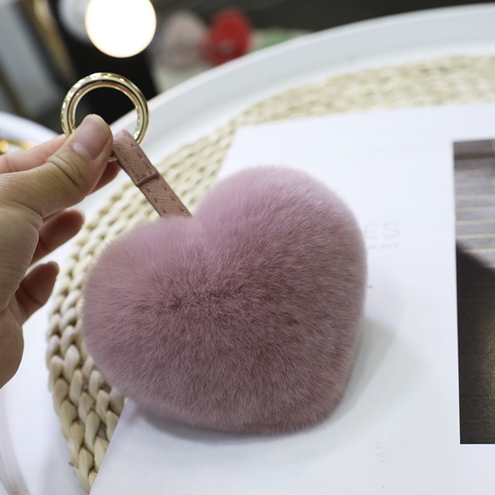 ハートモチーフファーチャーム|オフィスカジュアル レディース 通販【ミレジェネ】