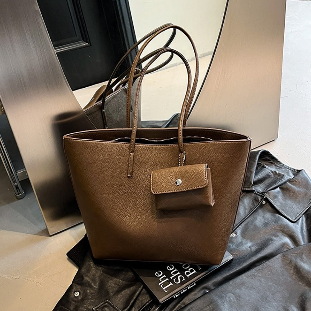 ミニポーチ付きソフトレザー調トートバッグ|オフィスカジュアル レディース 通販【ミレジェネ】