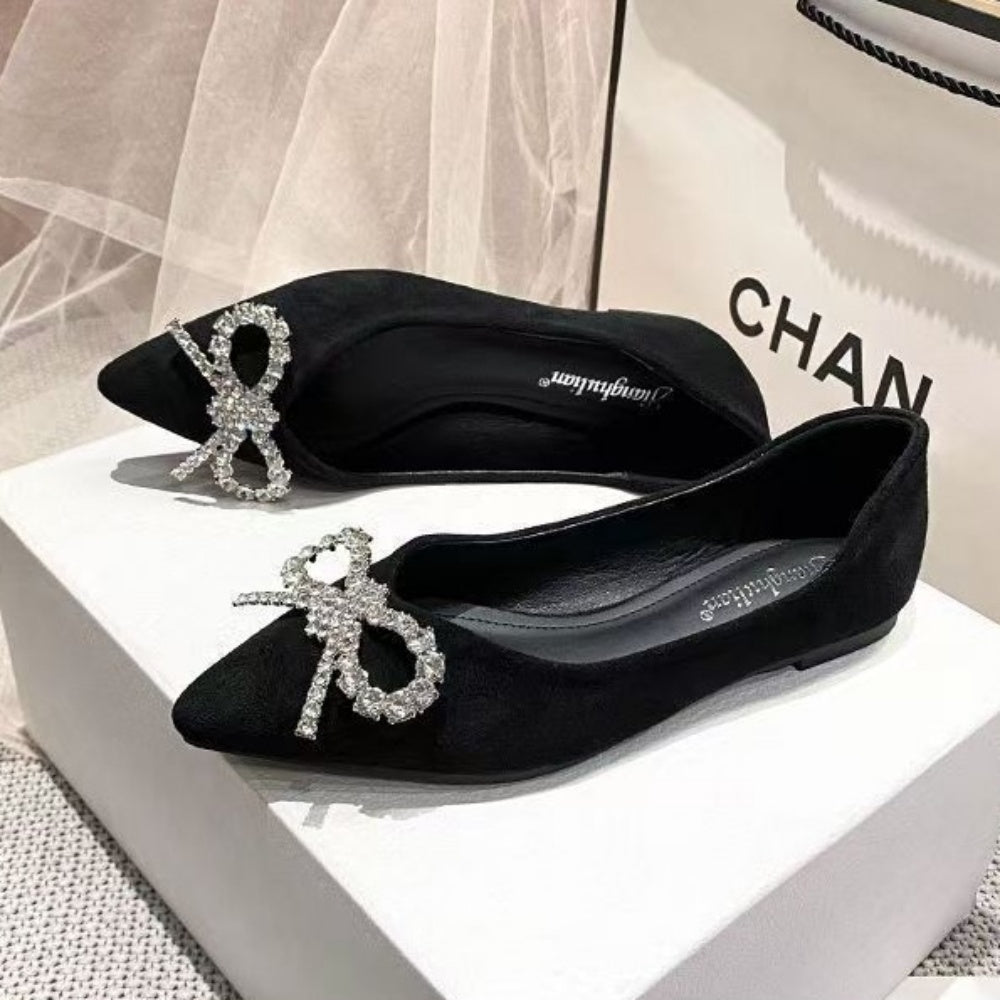 ビジューリボンフラットパンプス|オフィスカジュアル レディース 通販【ミレジェネ】