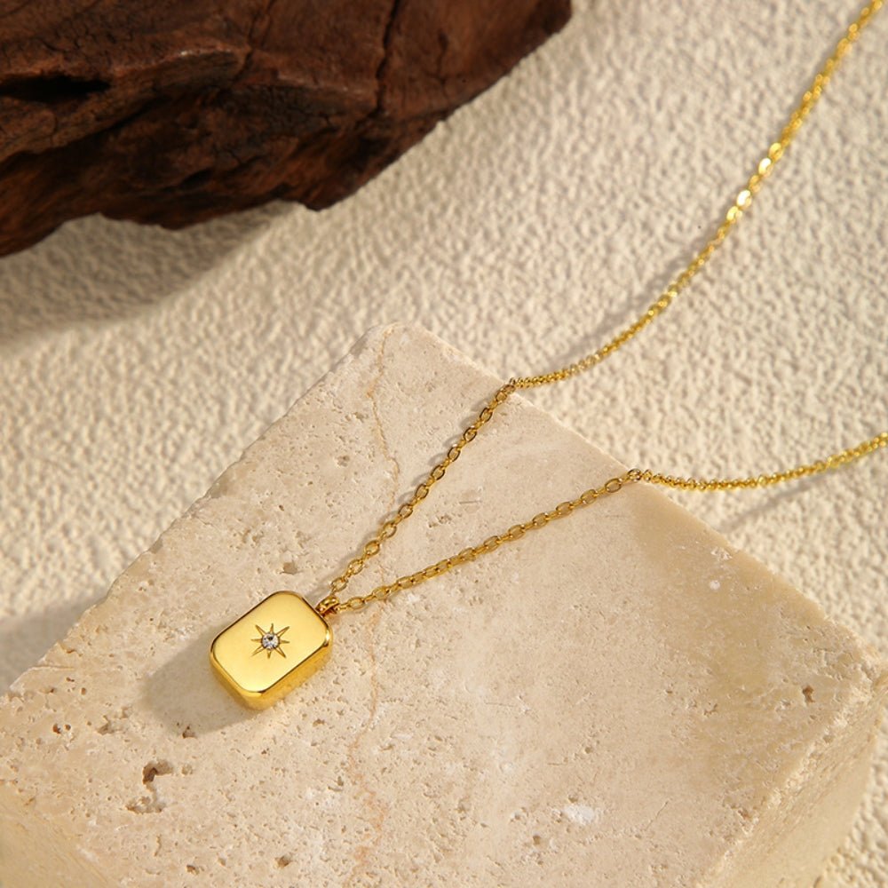 メタルペンダントトップネックレス|オフィスカジュアル レディース 通販【ミレジェネ】