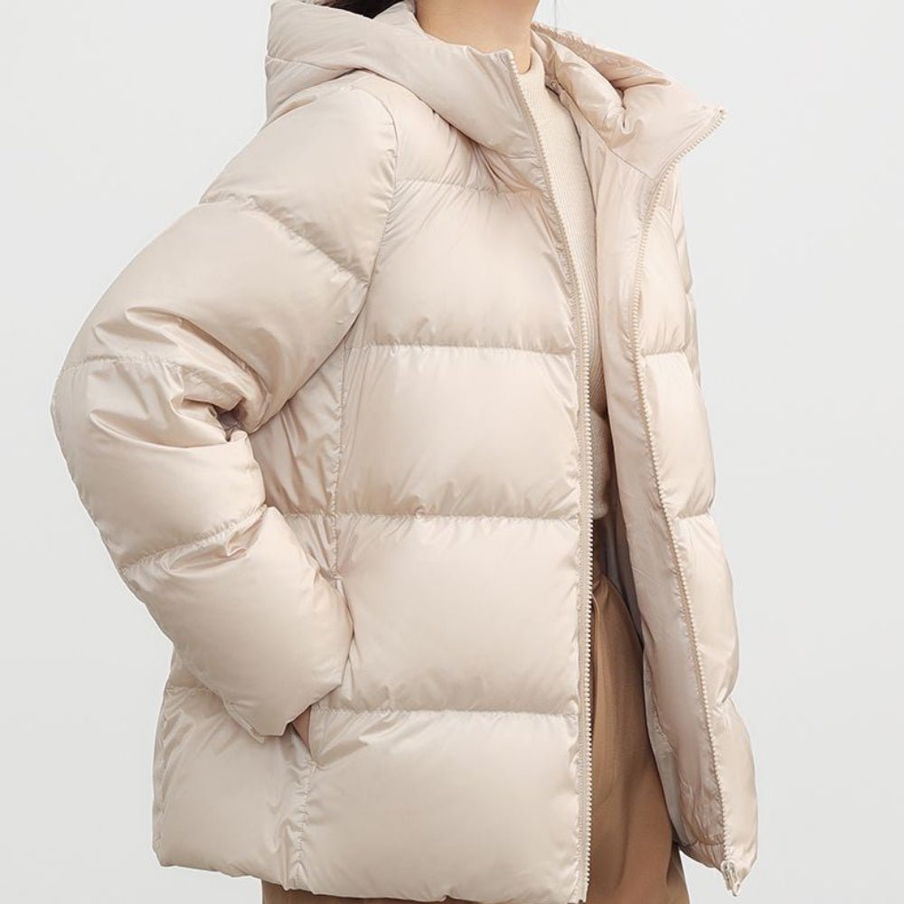 フード付きショートダウンジャケット|オフィスカジュアル レディース 通販【ミレジェネ】