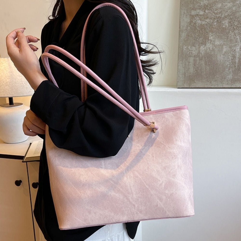 チャーム付きスクエアショルダーバッグ|オフィスカジュアル レディース 通販【ミレジェネ】