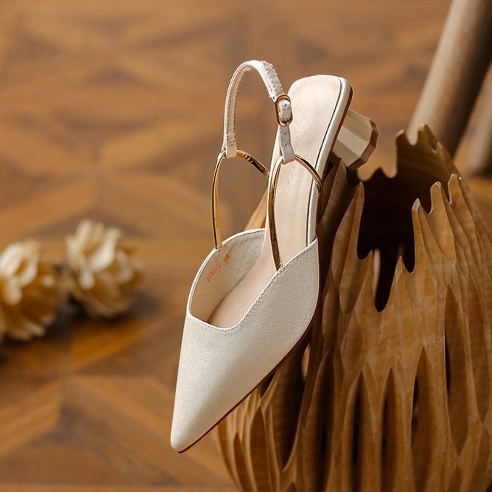 ヒールデザインゴールドモチーフパンプス|オフィスカジュアル レディース 通販【ミレジェネ】