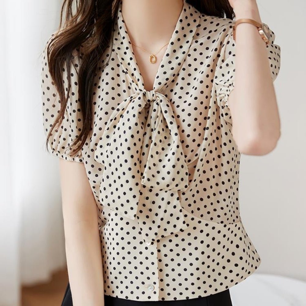 ドットボウタイリボンパフスリーブブラウス|オフィスカジュアル レディース 通販【ミレジェネ】