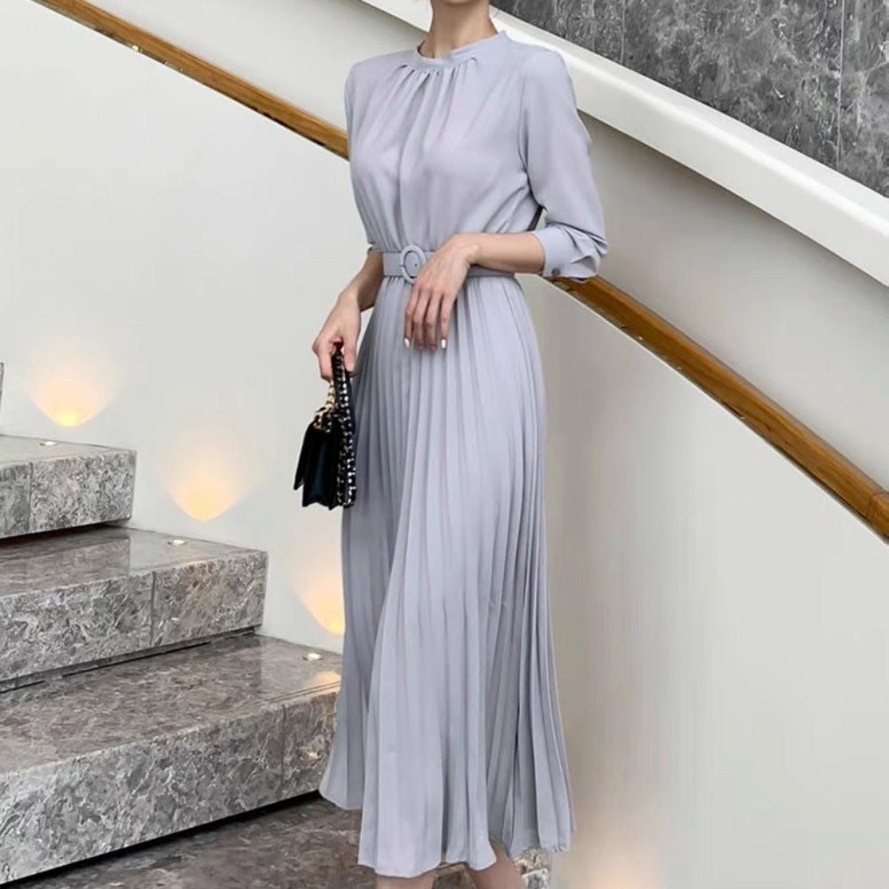 後ろリボンベルト付きプリーツワンピース|オフィスカジュアル レディース 通販【ミレジェネ】