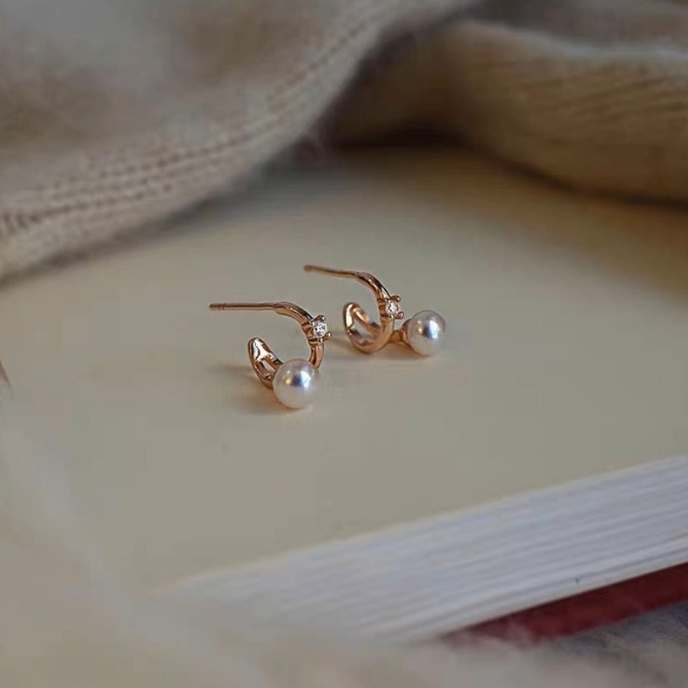 パールアクセントリングピアス|オフィスカジュアル レディース 通販【ミレジェネ】