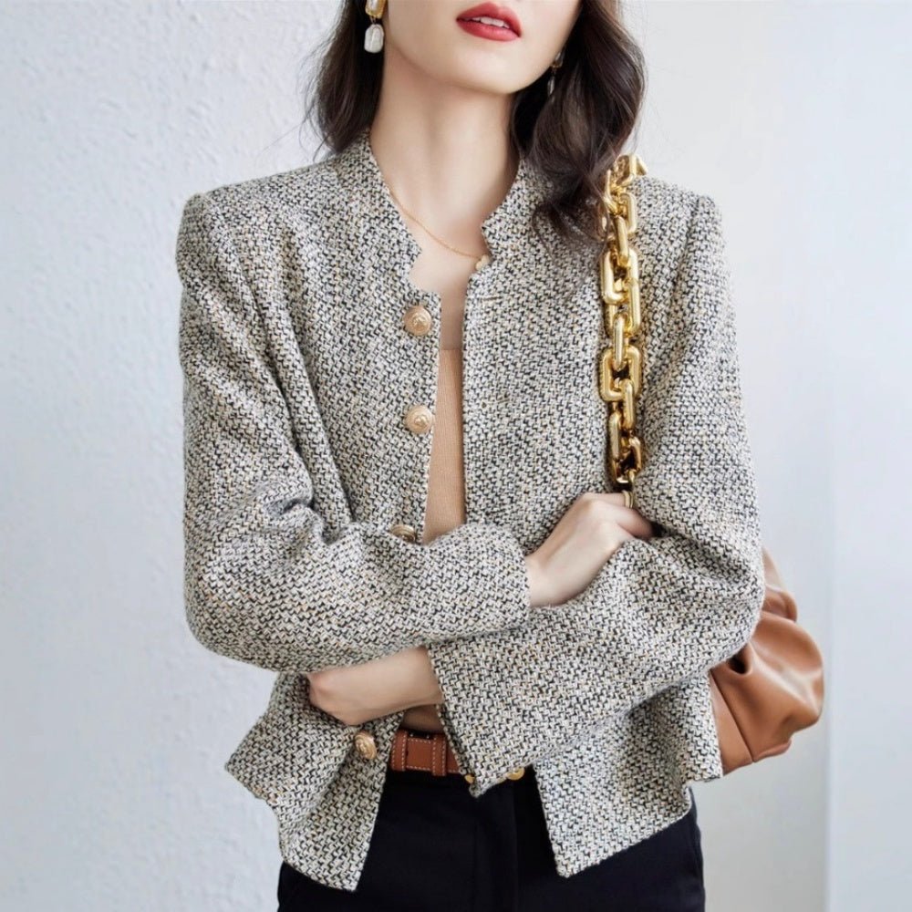オフィスカジュアル 秋 ゴールドボタンツイードジャケット ミレジェネ