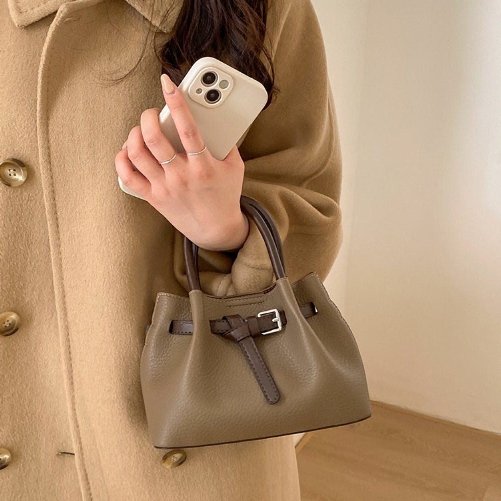 フロントベルトアクセントショルダーバッグ|オフィスカジュアル レディース 通販【ミレジェネ】