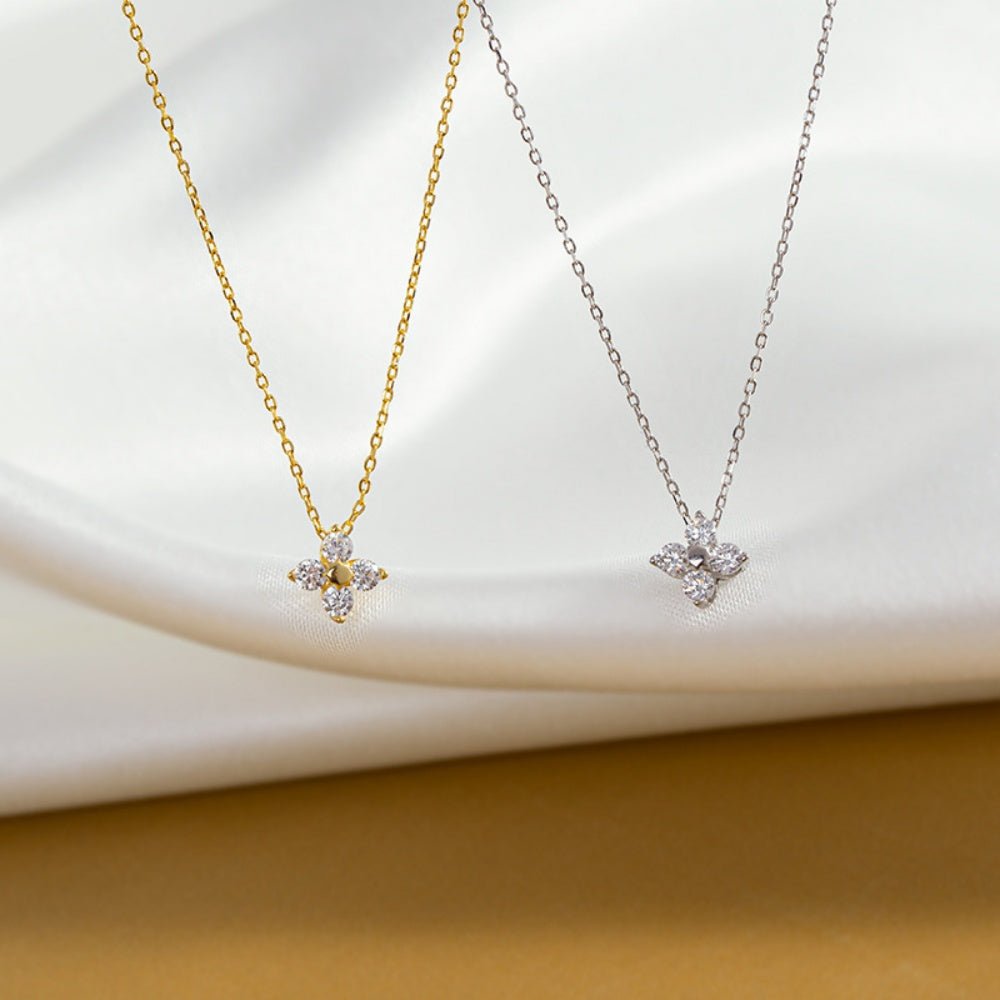 クローバーネックレス|オフィスカジュアル レディース 通販【ミレジェネ】