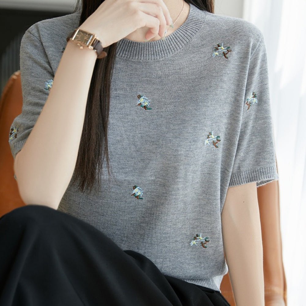 花柄刺繍ニットトップス|オフィスカジュアル レディース 通販【ミレジェネ】