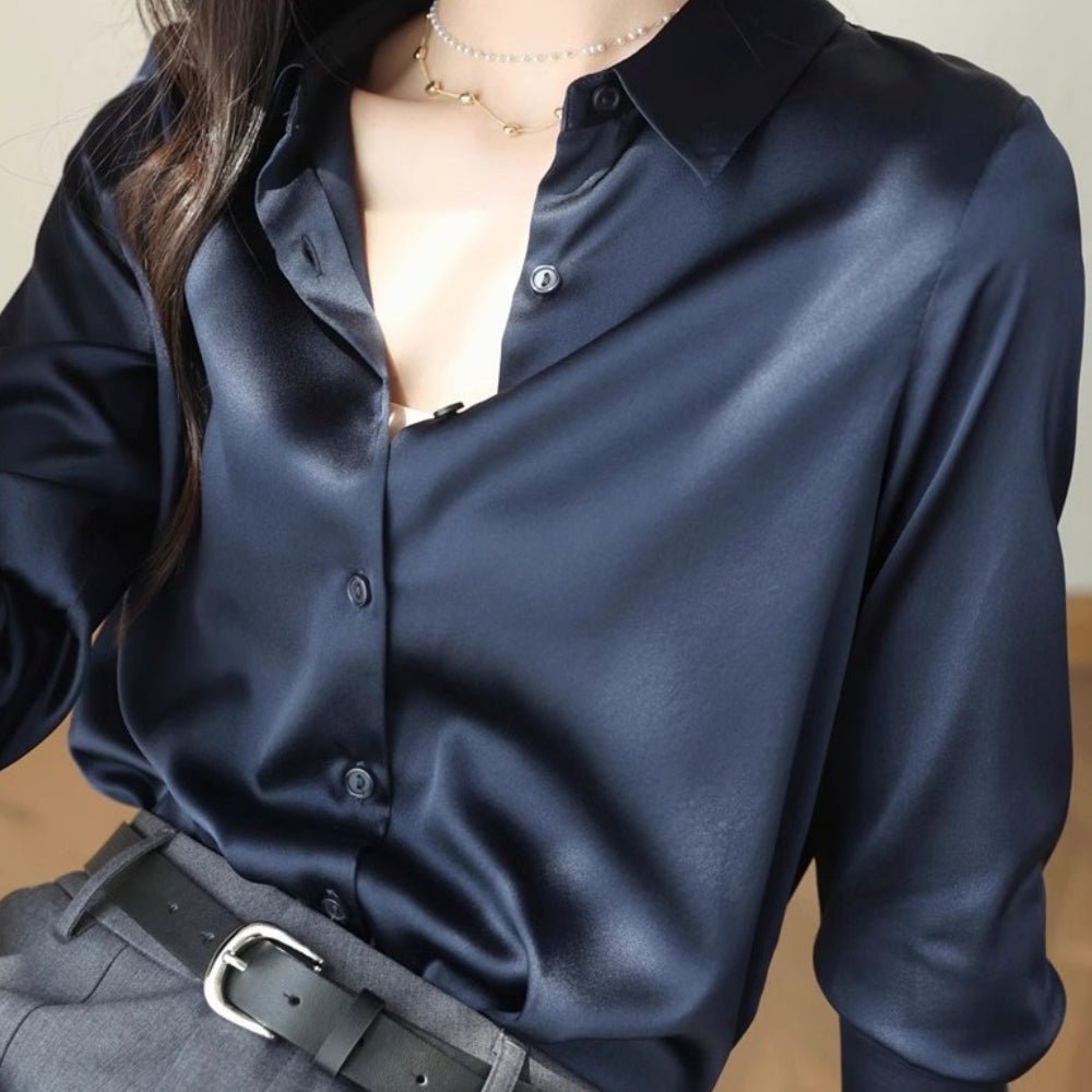 シンプルサテンブラウス|オフィスカジュアル レディース 通販【ミレジェネ】