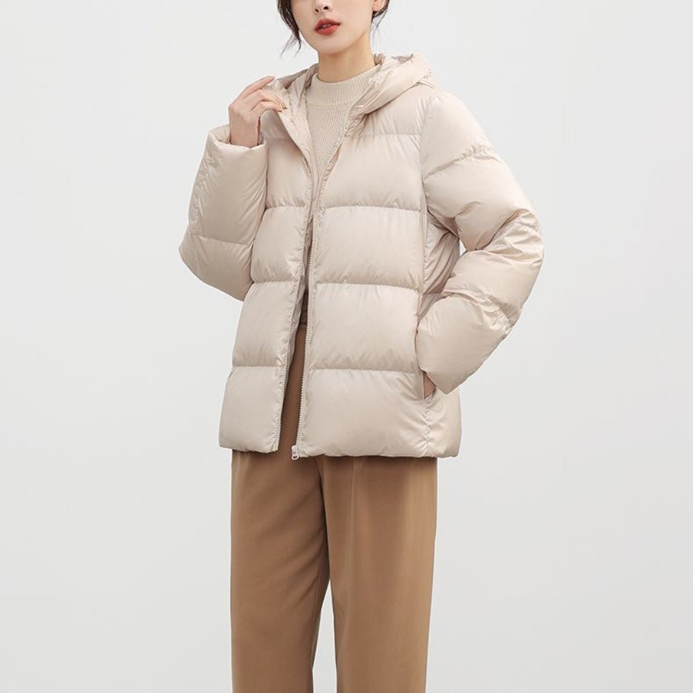 フード付きショートダウンジャケット|オフィスカジュアル レディース 通販【ミレジェネ】