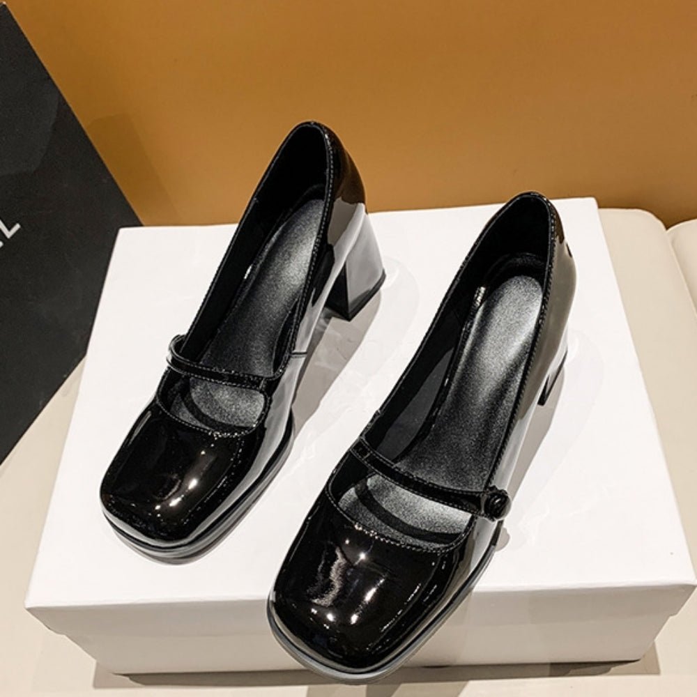 アッパーストラップスクエアトゥパンプス|オフィスカジュアル レディース 通販【ミレジェネ】