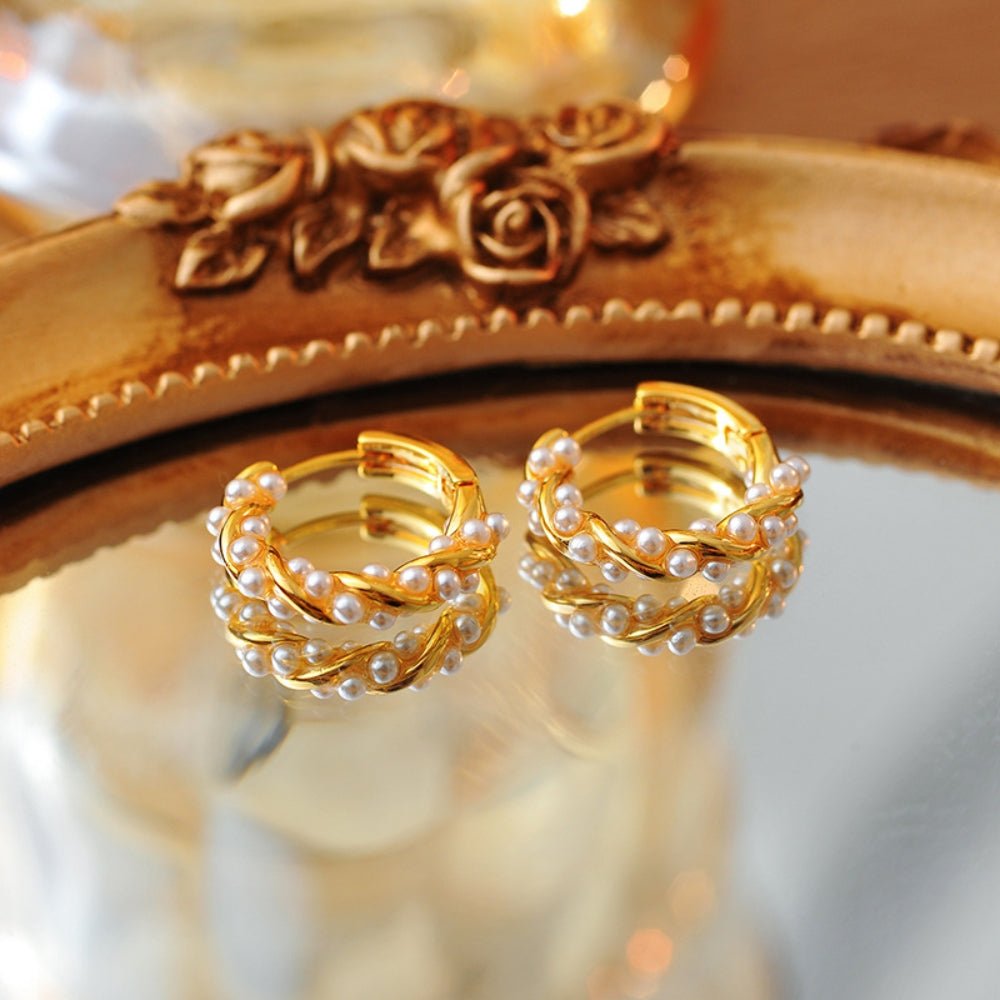 ツイストパールフープピアス|オフィスカジュアル レディース 通販【ミレジェネ】