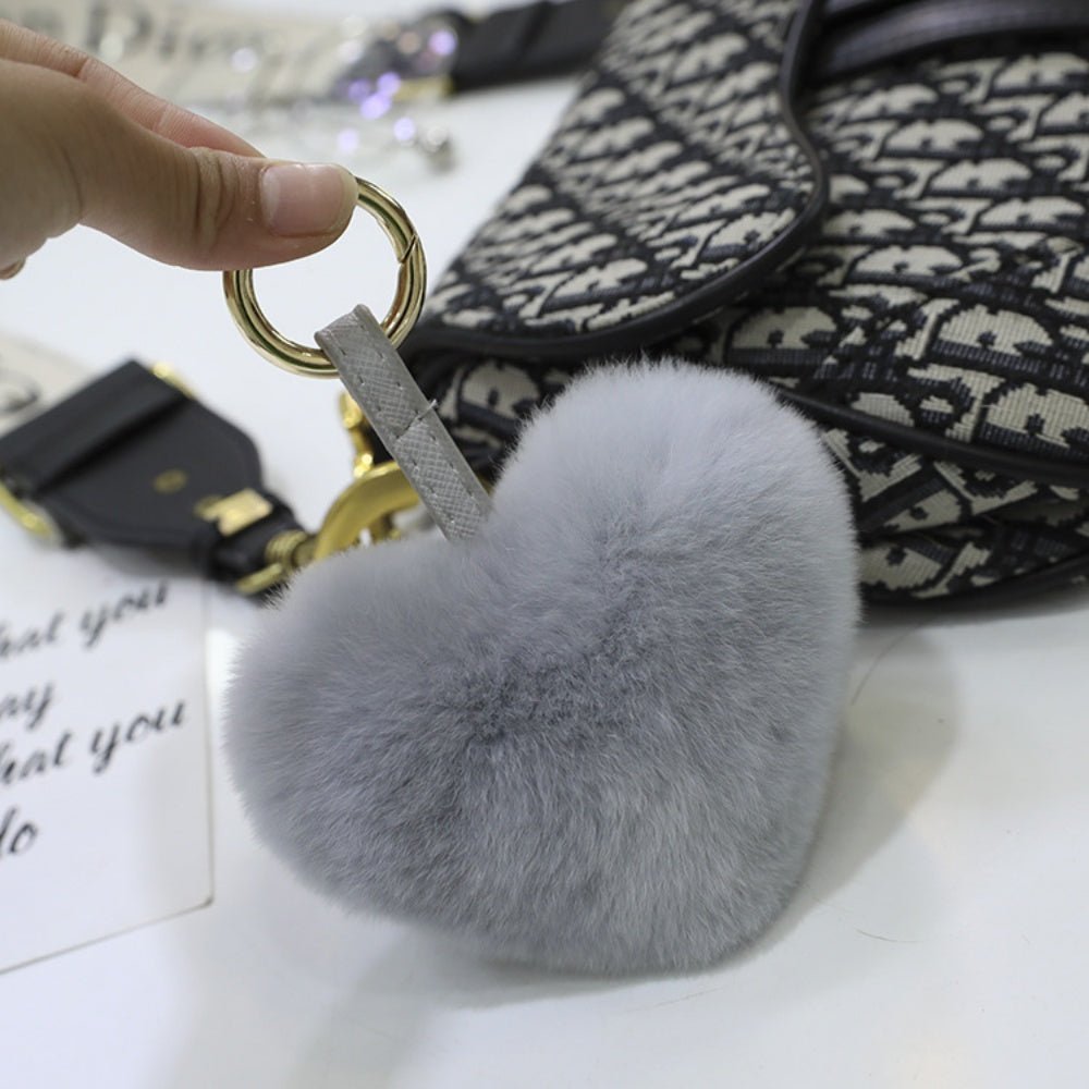 ハートモチーフファーチャーム|オフィスカジュアル レディース 通販【ミレジェネ】