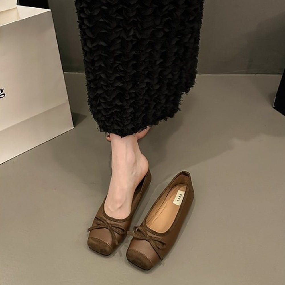 スクエアトゥーリボンパンプス|オフィスカジュアル レディース 通販【ミレジェネ】