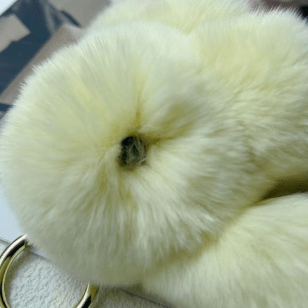 うさぎモチーフファーチャーム|オフィスカジュアル レディース 通販【ミレジェネ】