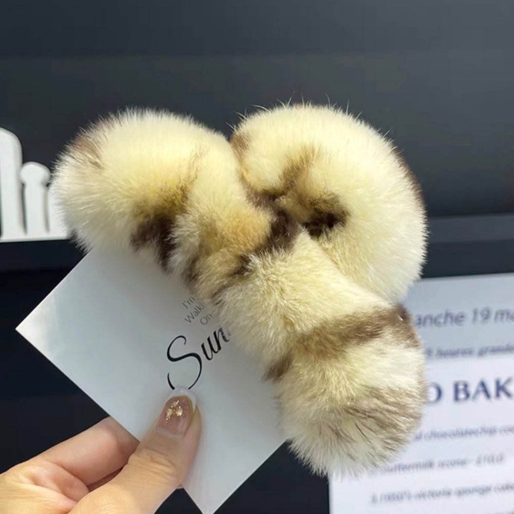 ファーヘアクリップ|オフィスカジュアル レディース 通販【ミレジェネ】