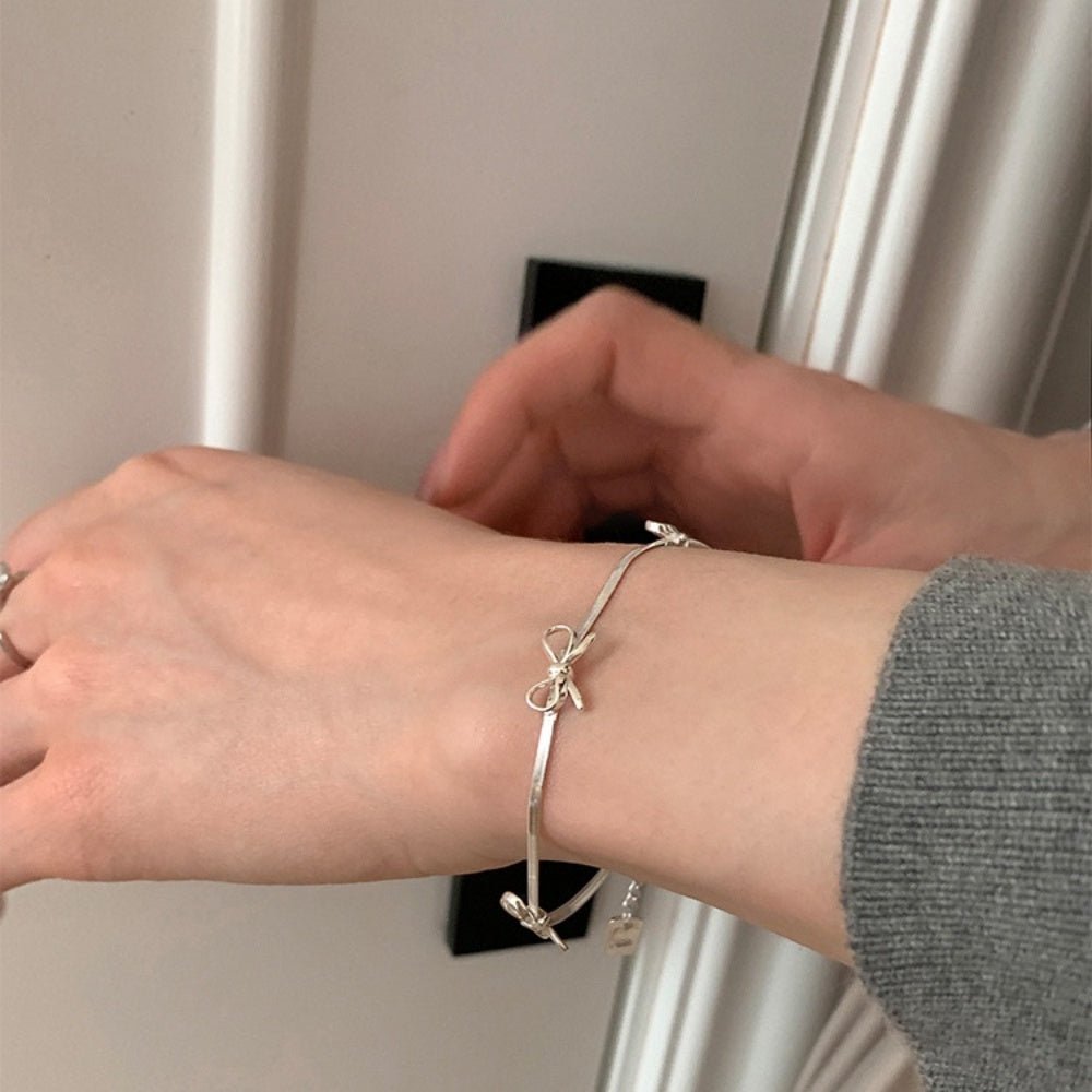 リボンモチーフブレスレット|オフィスカジュアル レディース 通販【ミレジェネ】