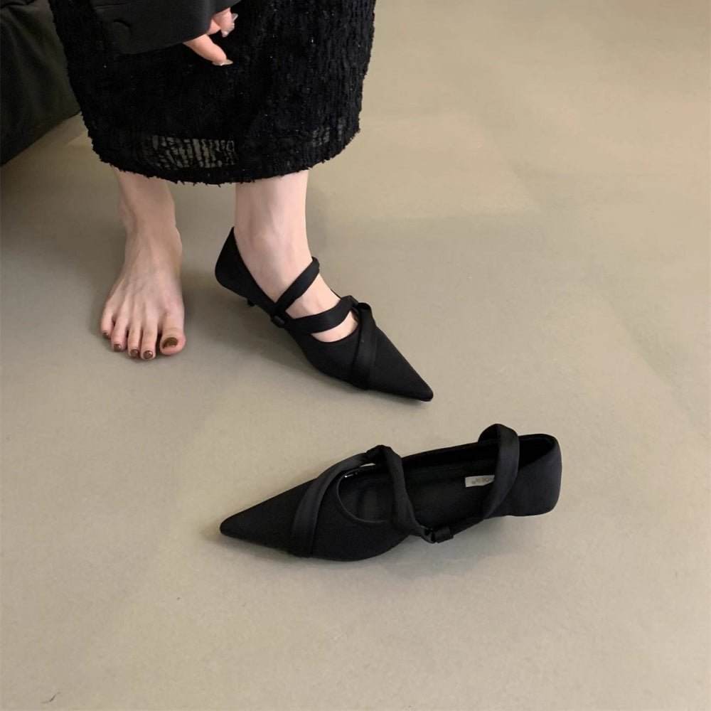 リボンストラップポインテッドトゥパンプス|オフィスカジュアル レディース 通販 Millennial Generation【ミレジェネ】